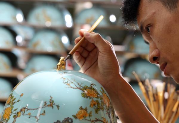 ڶYƷҾչʢĻȫ̸c(din)