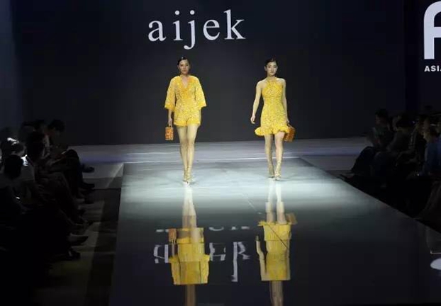 ˼ޕr(sh)¸߶ȡ2017ޕr(sh)(lin)ϕ(hu )Ї(hu )ں_(ki)