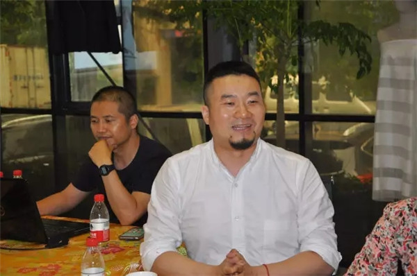 Ҽf(xi)(hu )L(fng)һ ؛M(mn)M(mn)