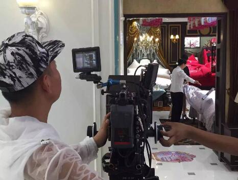 �������ֲ��:�Ӱ����(hu�� )ʹ��ʮ�ߚq��9��15���ഺ��ӳ��