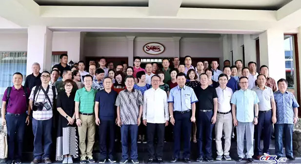 OʈFӡᮔI(y)չHA(yng)֮·