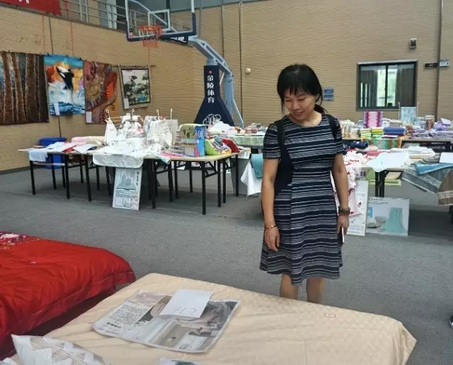 Ҹζϯͨ300Ҽa(chn)ƷŮ