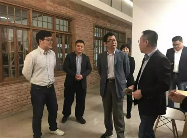 �Ї��Ҽ��f(xi��)��(hu�� )һ���{�в���Ҽ������ҵ�̺