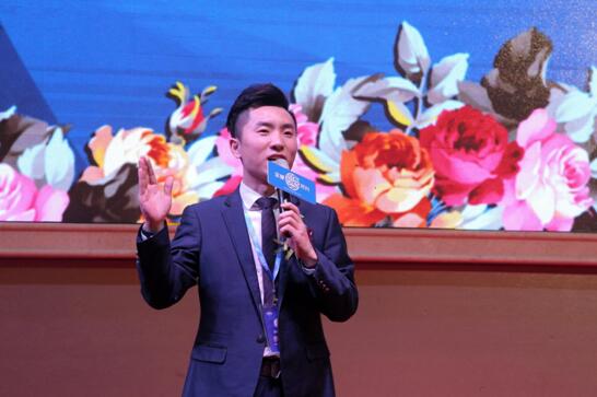 `2018•zRۘI(y)(w)(hu )¡_(ki)