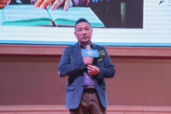 `2018•zRۘI(y)(w)(hu )¡_(ki)