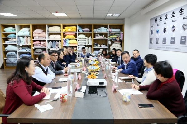 ���������ںϰl(f��)չ�����(hu�� )�L(ch��ng)����Ī��˹