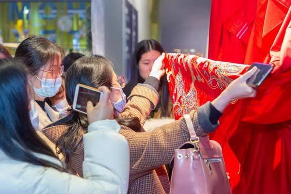 MFഺҼչҼӡ(lin)˄(chung  )¼Ҽa(chn)I(y)B(ti)